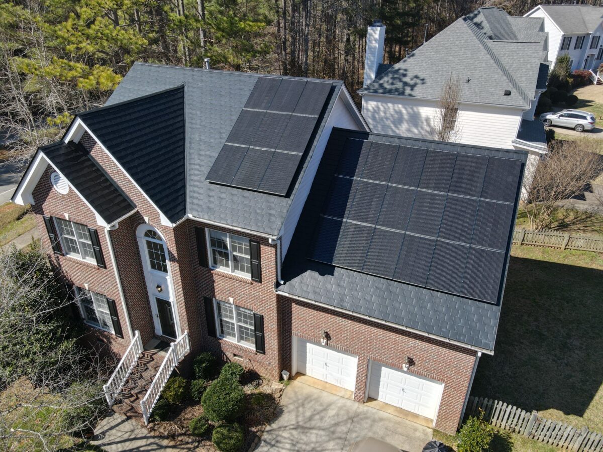 Interlock aluminum roof installed with rooftop solar panels